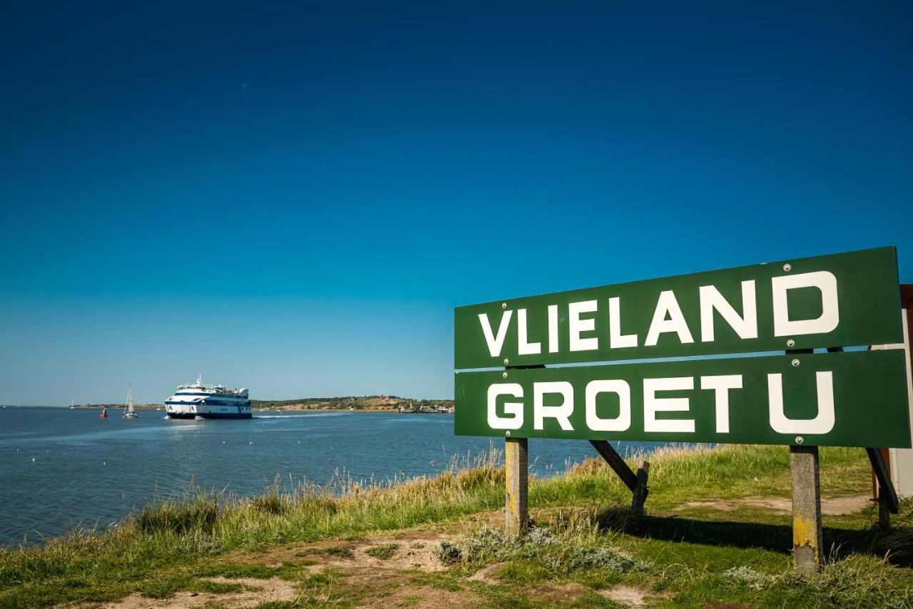 Loods Hotel Vlieland Esterno foto
