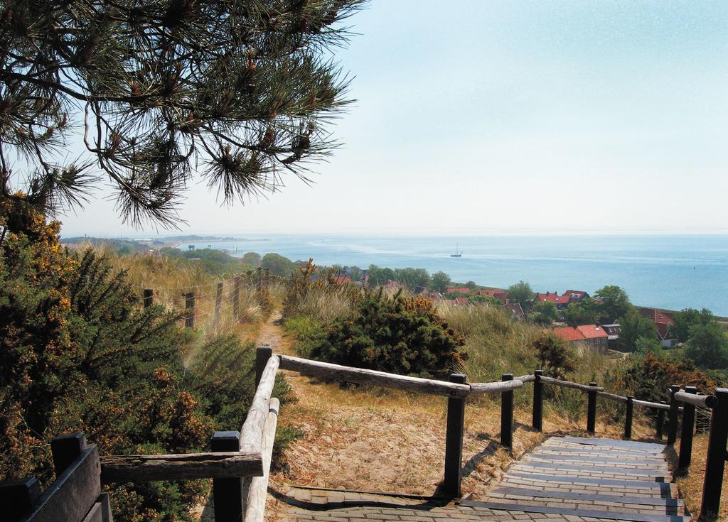 Loods Hotel Vlieland Esterno foto